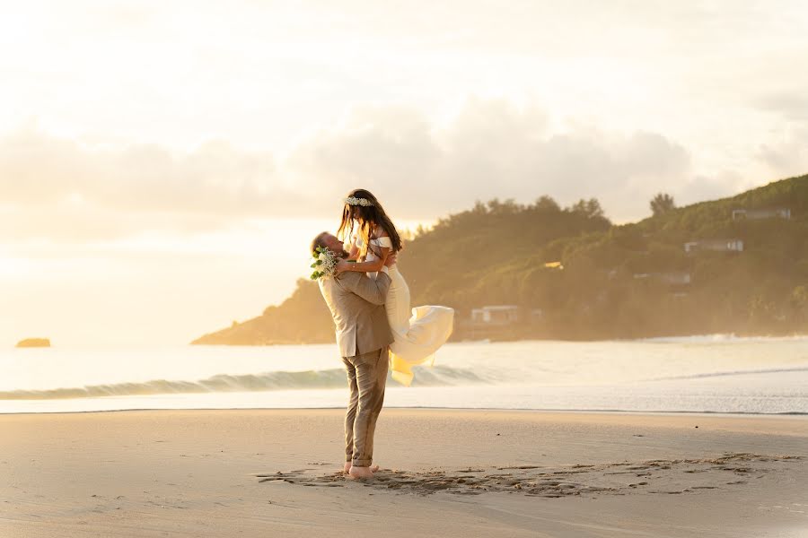 Wedding photographer Alexander Fanchette (visualsproseyc). Photo of 17 April