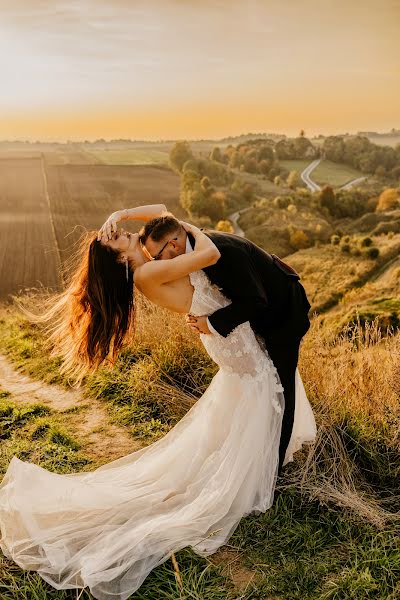 Wedding photographer Paweł Robak (pawelrobak). Photo of 8 February 2023