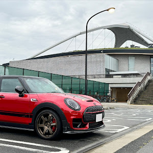 ミニ クラブマン JCW