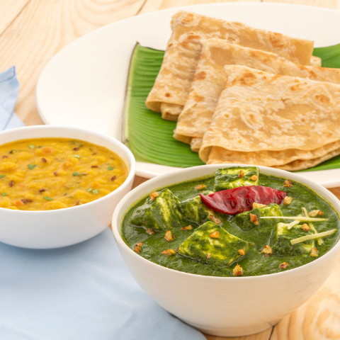 Palak Paneer, Dal Tadka & Parathas