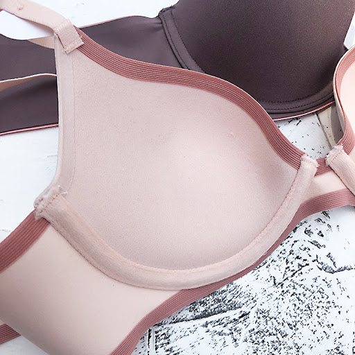 Title 8, Glossy Surface No Scratch Underwear Bra for Big...