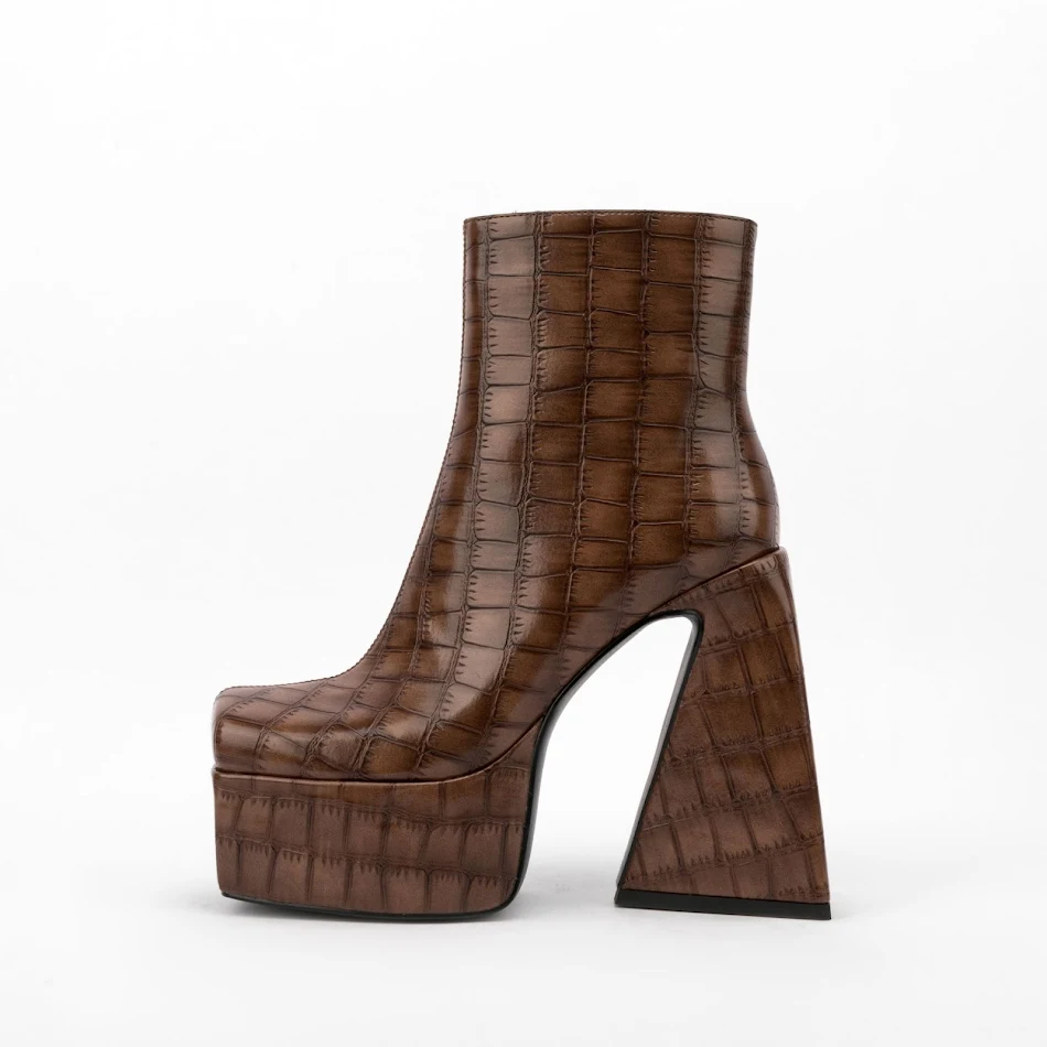 Botines de mujer elegantes y versátiles para cualquier ocasión, estilo atemporal y comodidad asegurada para tu día a día.