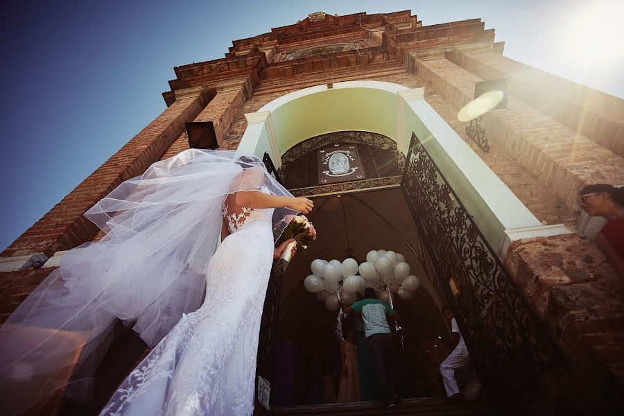 Wedding photographer Ulises L Guerrero (uliseslguerrero). Photo of 16 February 2017