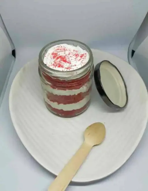 Red Velvet Jar Cake