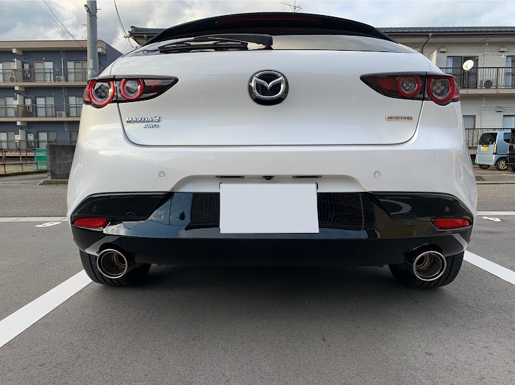 MAZDA3のMazda3に関するカスタム事例の投稿画像1枚目