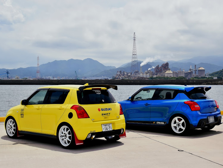 スイフトスポーツのneed for swift・スイフトスーパー1600になりたい・一眼レフデビュー・CTのみなさんに感謝・世界平和を願いますに関するカスタム事例の投稿画像5枚目