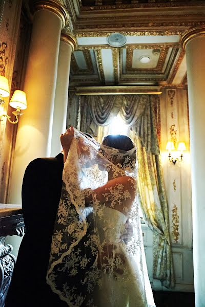 Fotografo di matrimoni Olga Efremova (olyaefremova). Foto del 1 novembre 2015
