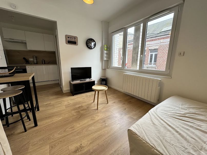 Location meublée appartement 1 pièce 18.03 m² à Saint-Quentin (02100), 375 €