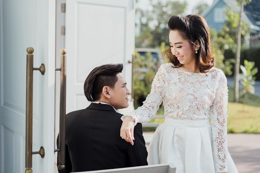 Wedding photographer Pongpisut Jantamala (jamejumppisut). Photo of 8 September 2020