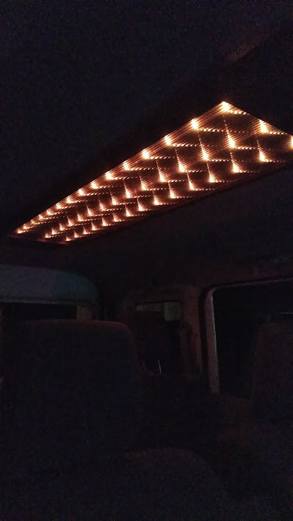 エブリイバンのエブリィ・9月もよろしくお願いします。・自分の車のレアパーツに関するカスタム事例の投稿画像2枚目