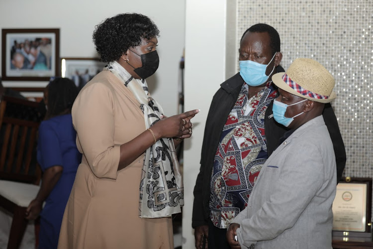 Nairobi Deputy Governor Ann Kananu talking to guests who visited family of the late County Assembly Speaker Alex Magelo at his home in Nairobi on May 8, 2021