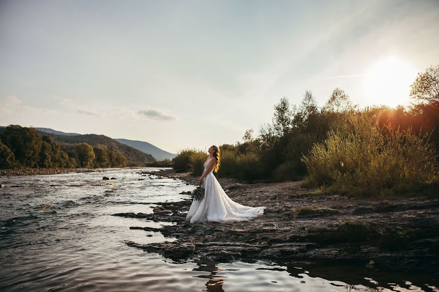 Wedding photographer Roman Vendz (vendzart). Photo of 9 November 2020