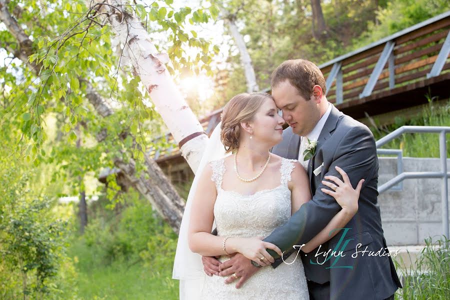 Fotograf ślubny Joni Lynn (jonilynn). Zdjęcie z 8 września 2019