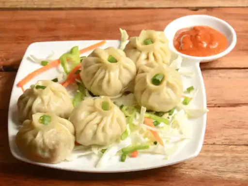 Veg Steam Momos (8pcs)