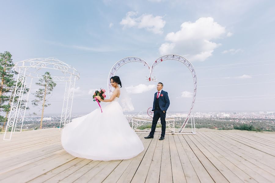 Fotografo di matrimoni Pavel Ustinov (pavelustinov). Foto del 30 aprile 2018