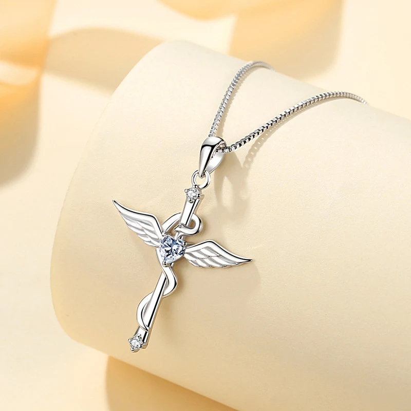Title 3, Angel Wings kruis hanger van Sterling Zilver, e...