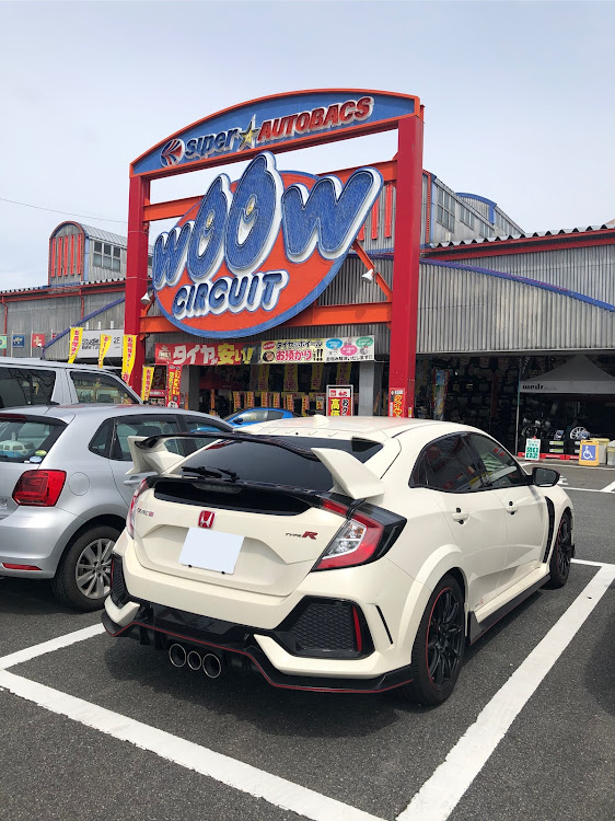 シビックタイプRのシビックタイプR FK8・スーパーオートバックス名古屋ベイ・ドライブ・いしるラーメンに関するカスタム事例の投稿画像3枚目
