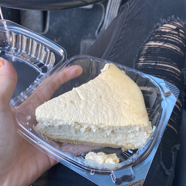 Very yummy cheesecake! I’ll be back for that delicious sounding pizza