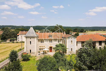 manoir à Villeneuve-de-Rivière (31)