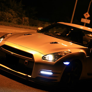 NISSAN GT-R R35