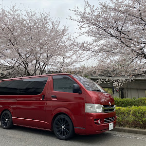 ハイエースバン TRH200V