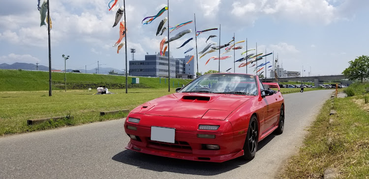 RX-7のRX-7・FC3Cカブリオレ・みんなのステアリングが見たい・淡路島ロータリーMTに関するカスタム事例の投稿画像3枚目