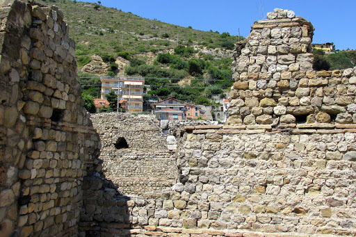 Roman Theater in Italy 2014