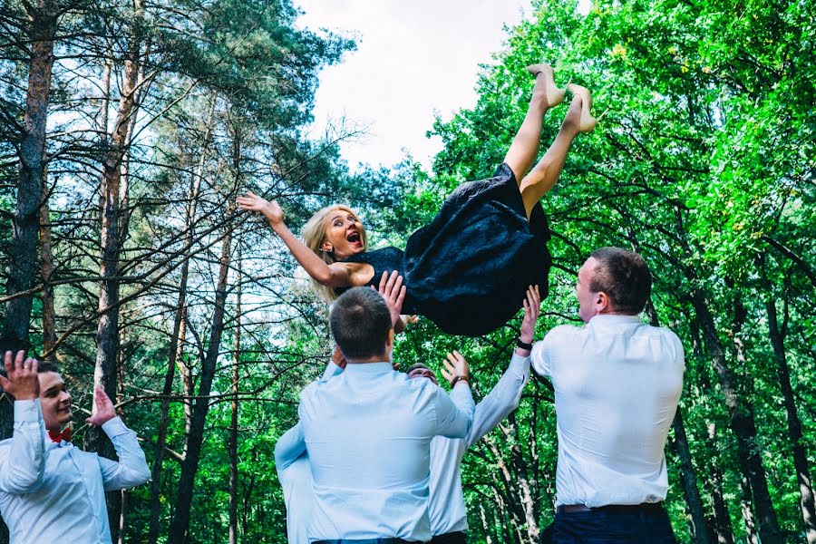 Fotógrafo de casamento Stepan Novikov (stivi9). Foto de 14 de setembro 2017