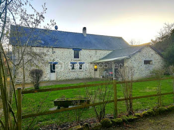 maison à Saint-Ouën-des-Toits (53)