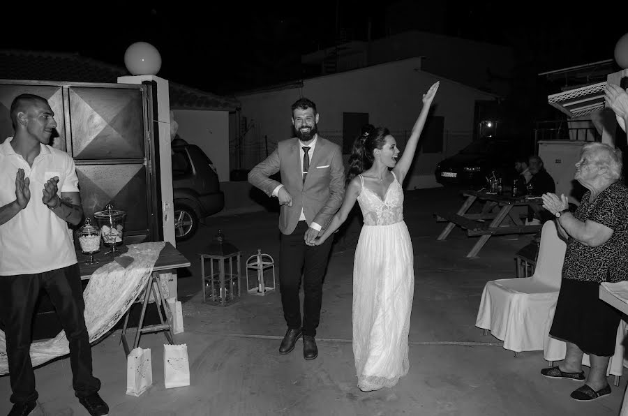 結婚式の写真家Stathis Athanasas (stathisathanasas)。2022 6月21日の写真