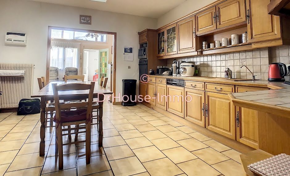 Vente maison 6 pièces 243.77 m² à Dury (80480), 465 000 €