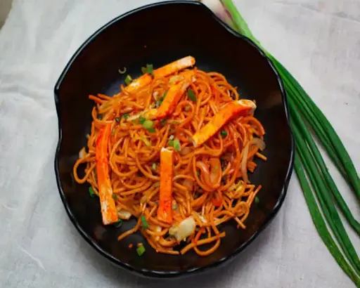 Paneer Singapore Noodles