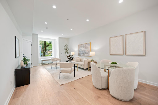 Apartment 4