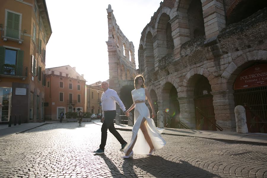 Fotografo di matrimoni Taya Kopeykina (tvkopeikina). Foto del 25 giugno 2019