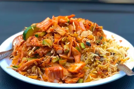 Special Chicken Tikka Biryani [3 Pieces, 500 Grams]