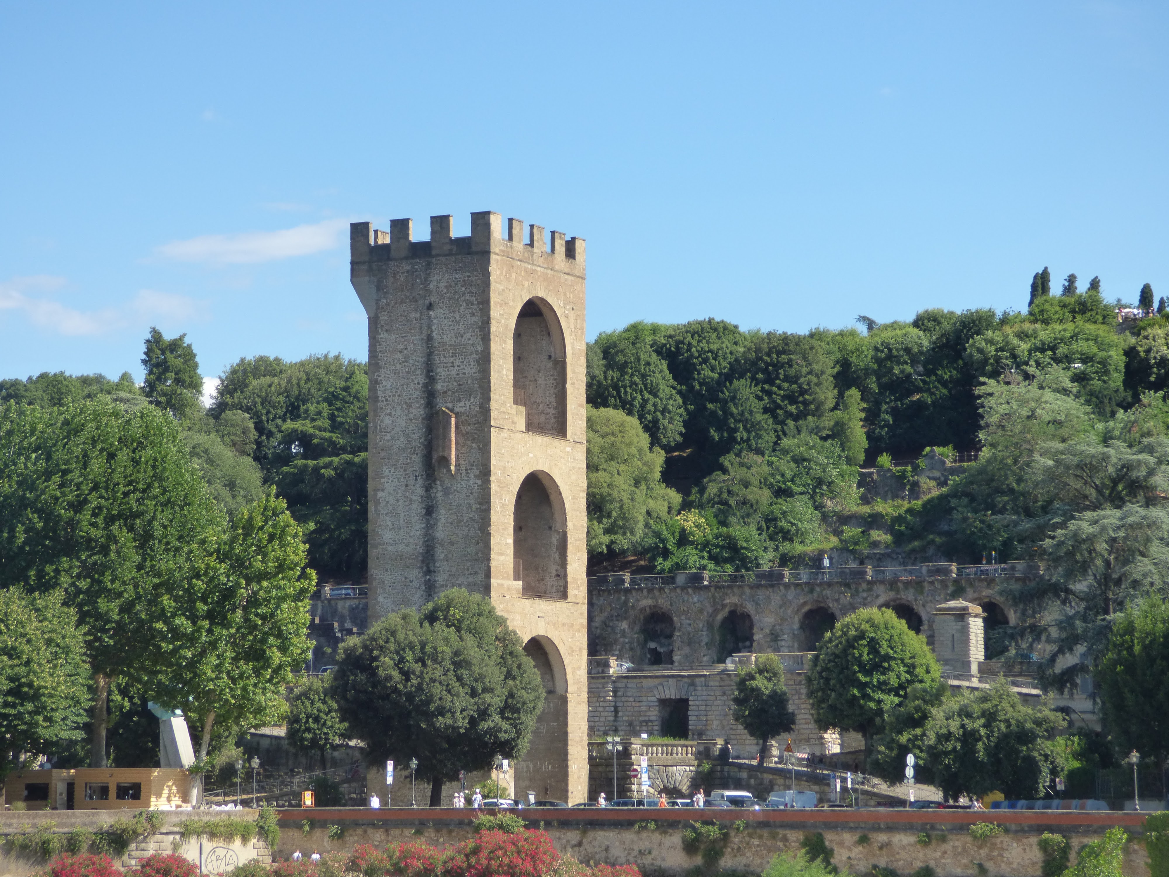 La Torre di San Niccolò e la Fontane delle Rampe del Poggi, Oltrarno, Firenze