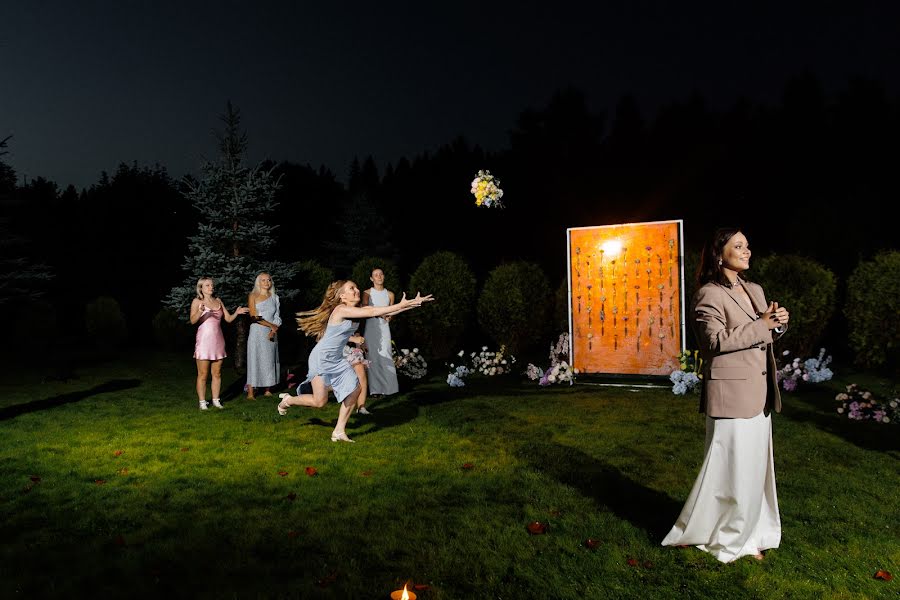 Fotógrafo de casamento Tatyana Selezneva (tanyaselezneva). Foto de 12 de outubro 2023