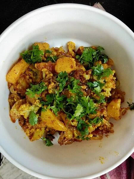 Aloo Gobhi Kashmiri