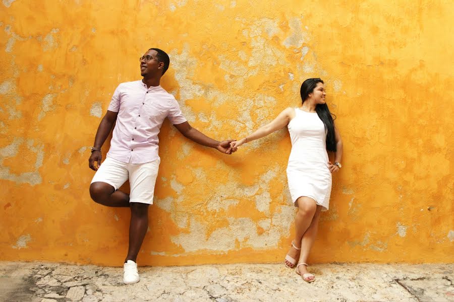 Fotógrafo de casamento Octavio Páez (loveandart). Foto de 23 de janeiro 2019