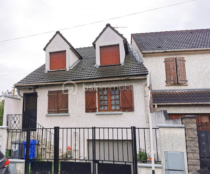 Vente viager 6 pièces 140 m² à Noisy-le-Sec (93130), 265 000 €