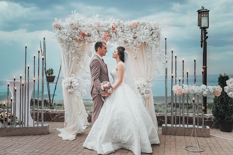 Fotografer pernikahan Abu Asiyalov (abak). Foto tanggal 23 Agustus 2018