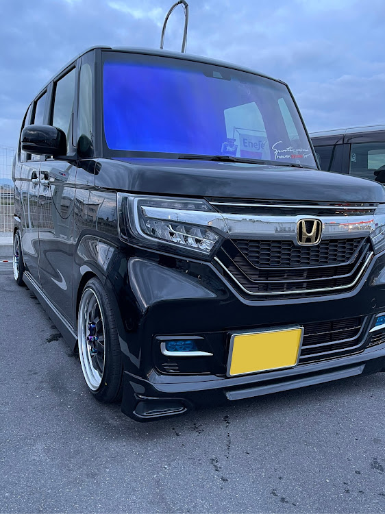 Nボックスカスタムの車高調に関するカスタム事例の投稿画像1枚目