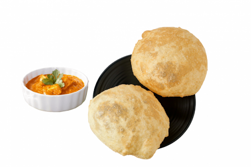 Paneer Mutter Bhature