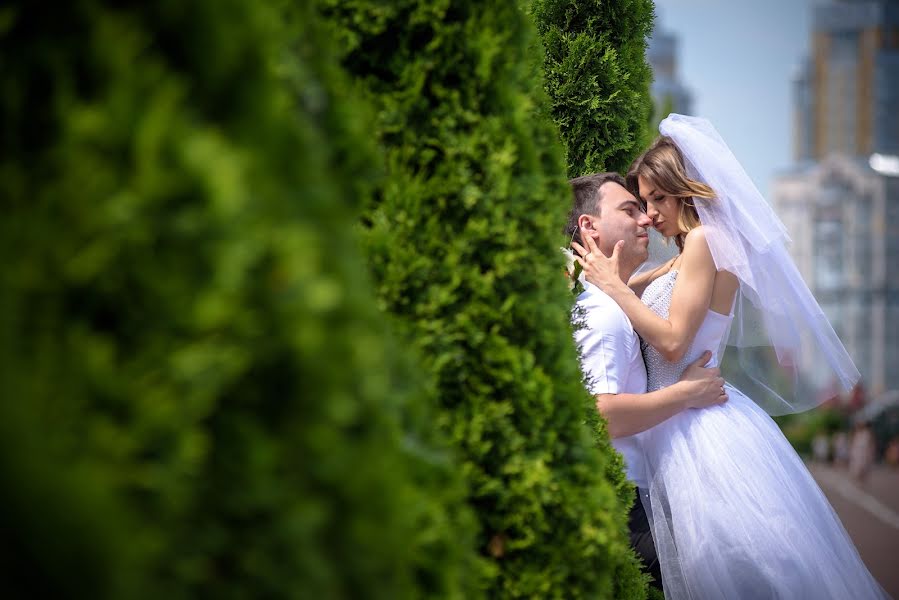 Wedding photographer Pavel Kobysh (pahis). Photo of 21 July 2015