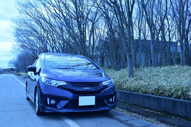 フィットの一眼レフ初心者・一眼レフ撮影・ロケーション探さないとに関するカスタム事例の投稿画像2枚目