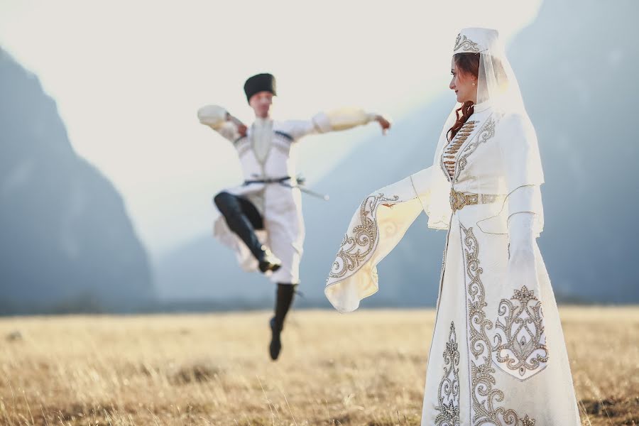 Fotógrafo de bodas Timur Ortabaev (zolia). Foto del 10 de febrero 2016