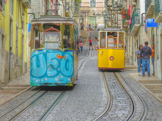 Tram a Lisbona di Giorgio Lucca