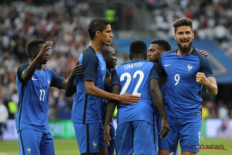 Les Bleus enthousiastes au sujet de la nouvelle génération 