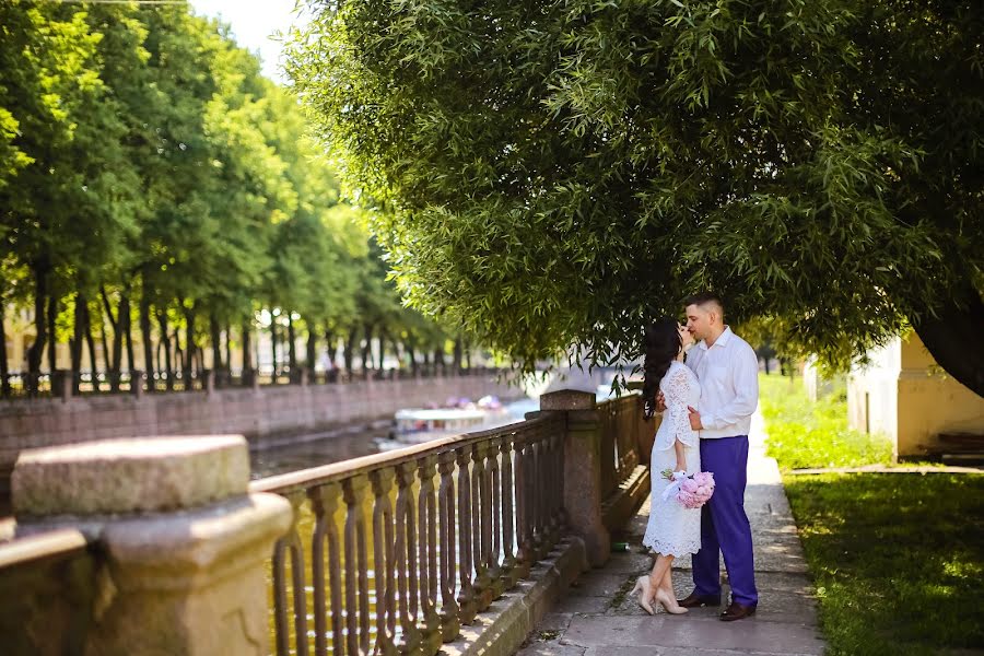 Fotógrafo de bodas Liza Anisimova (liza-a). Foto del 23 de septiembre 2018