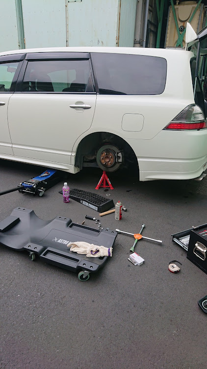 オデッセイのアベッセイ🚙💨・悩んでる時が一番楽しい・ちょいシャコタン・DIYに関するカスタム事例の投稿画像1枚目